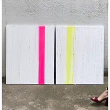 Load image into Gallery viewer, White &amp; pink
